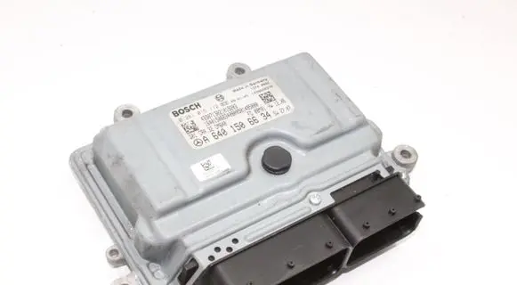 Mercedes-Benz A W169 Engine control unit/module 0281015112 A6401506634