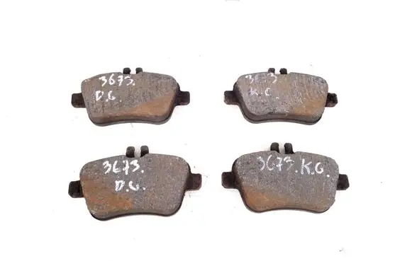 Mercedes-Benz B W246 W242 Brake pads (rear) A0074209420