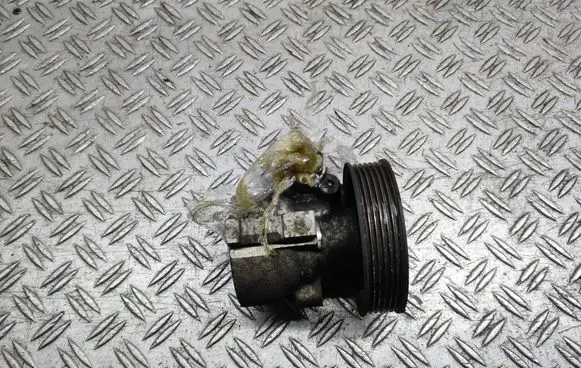 Opel Combo D Power steering pump 28260427