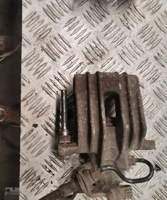Audi A3 S3 8P Rear brake caliper 452f19