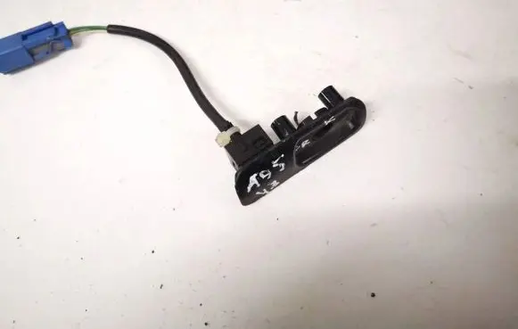 Sensor