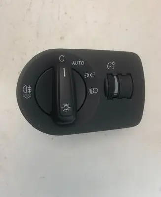 Audi A1 Light switch 8X1941531AJ