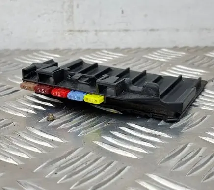Volvo XC60 Fuse box cover 6G9T14A076