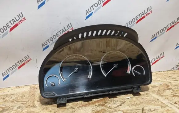 BMW 5 F10 F11 Speedometer (instrument cluster) 9387584 0263726250