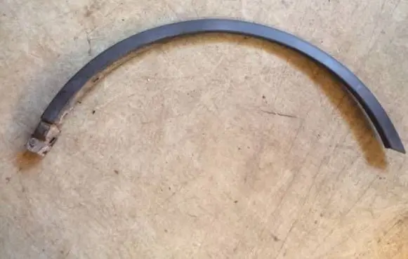 Subaru Tribeca Front arch trim 91112XA00A