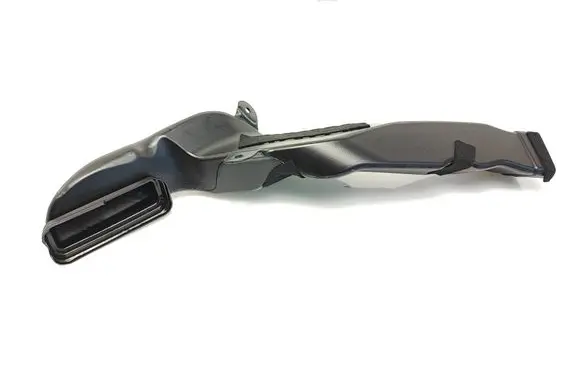 BMW X7 G07 Cabin air duct channel 7466095 18292910