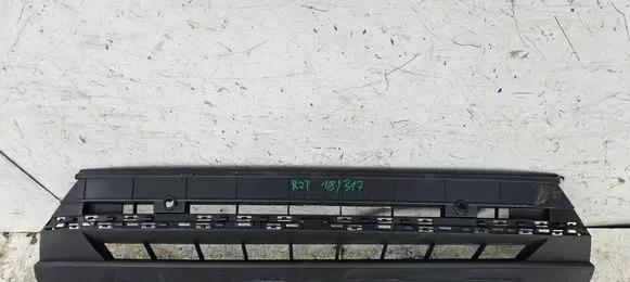 Volkswagen Touareg III Front bumper lip 760807061A