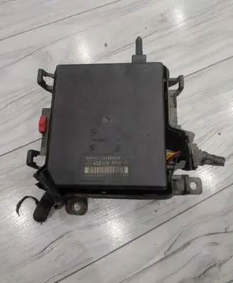 Renault Megane III BSM Control unit 284B61871R