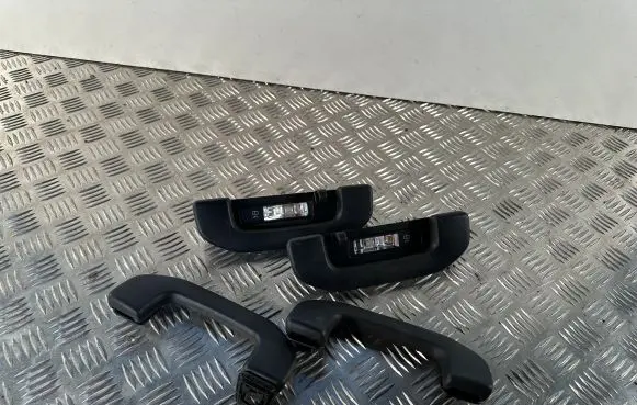 Mercedes-Benz GLC X253 C253 A set of handles for the ceiling A0998150100 A0998150000 A0998150039