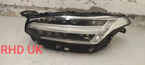 Volvo XC90 Headlight/headlamp 31353155 31395946 31395944