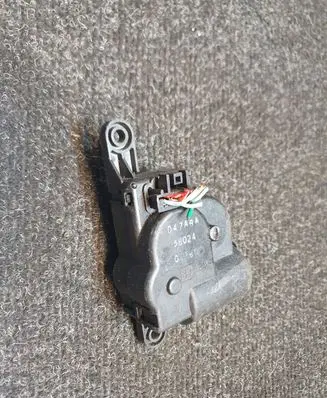Chrysler Voyager Air flap motor/actuator 047ABA 58024