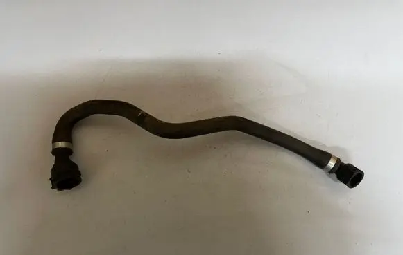 BMW 4 F32 F33 Engine coolant pipe/hose 8514058