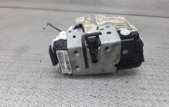 Dodge Avenger Rear door lock P04589439AC