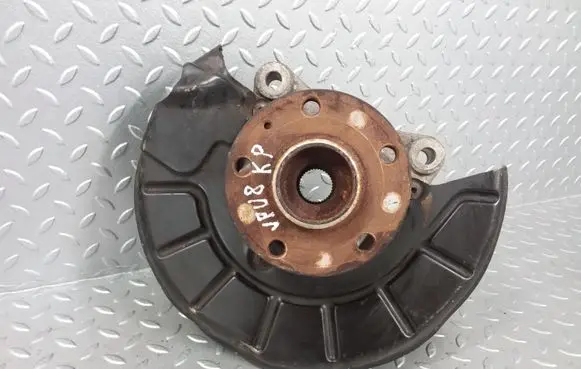 Volkswagen PASSAT B6 Front wheel hub 1K0615311F