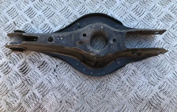 BMW 4 F32 F33 Rear control arm 6867540