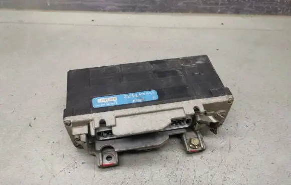 Mercedes-Benz C W202 ABS control unit/module 0125457432 0265101040