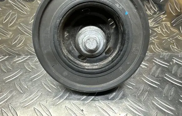 Citroen C3 Crankshaft pulley 9821624380