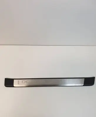 Skoda Octavia Mk3 (5E) Front sill trim cover 5E0071303A