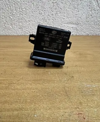 Jaguar XF X250 Light module LCM 5DF00904177 F1031