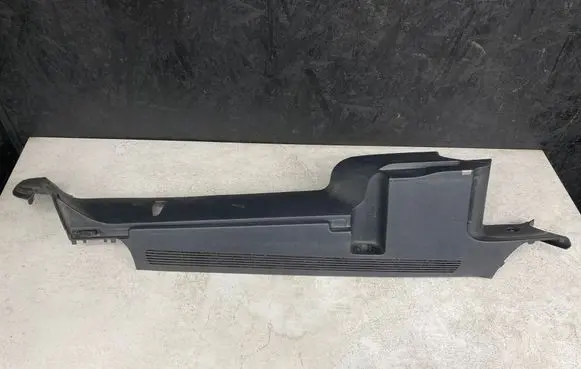 Skoda Octavia Mk2 (1Z) Parcel shelf load cover mount bracket 1Z9867762J