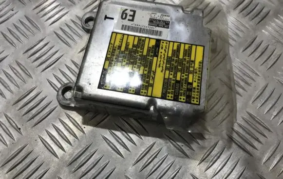 Toyota Prius (XW20) Airbag control unit/module 8917047390 89170-47390