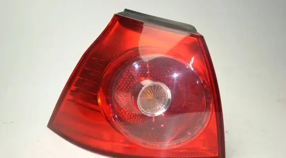 Volkswagen Golf V Rear/tail lights 1K6945095Q 89031704