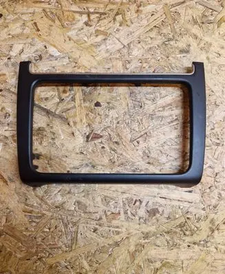 Volkswagen Polo V 6R Radio/GPS head unit trim 6R0858069