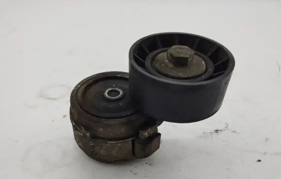 Maserati Quattroporte Alternator belt tensioner 