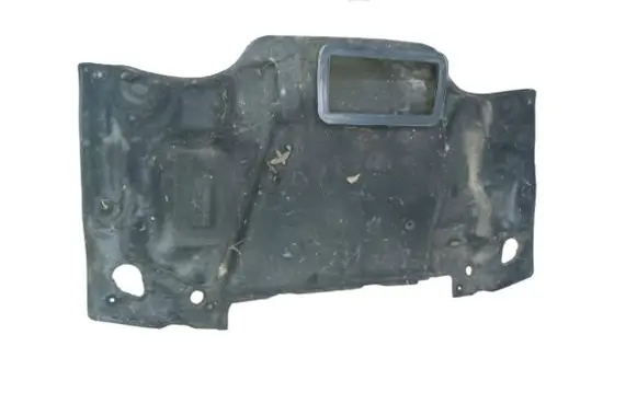 Engine bonnet/hood sound/heat insulation