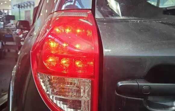 Rear/tail lights