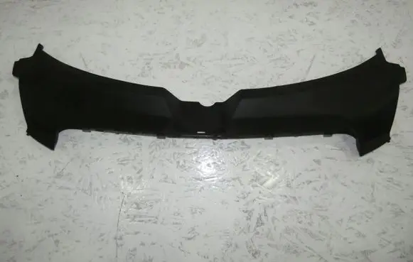 Audi A6 S6 C6 4F Radiator trim 4F0807081