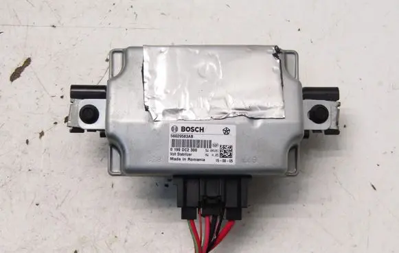 Jeep Cherokee Voltage converter/converter module 56029583AB