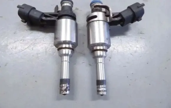 KIA Sportage Fuel injector