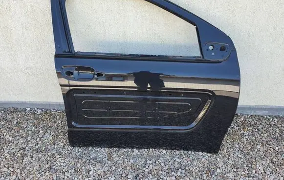 Citroen C4 Cactus Front door 