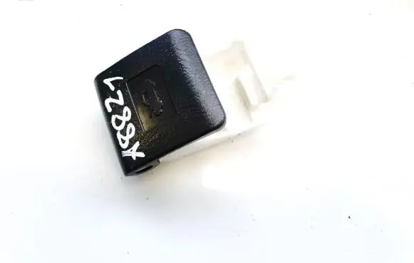 Toyota Urban Cruiser (XP110) Engine bonnet (hood) release handle