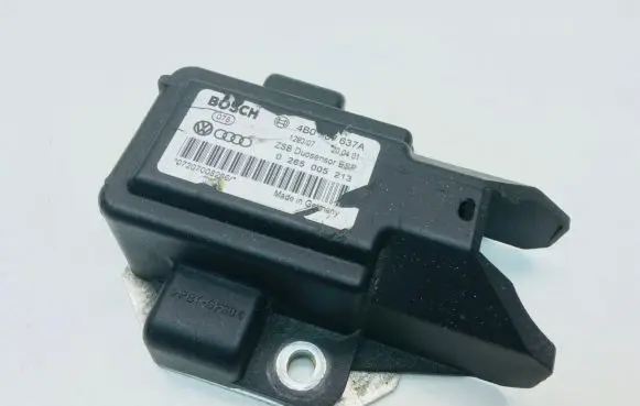 Audi A4 S4 B5 8D ESP acceleration yaw rate sensor 4B0907637A