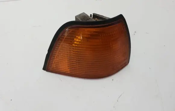 BMW 3 E36 Front indicator light 1387044 9154602 155052