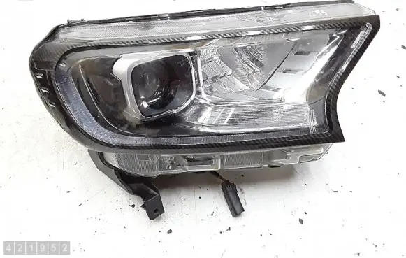Ford Ranger Headlight/headlamp JB3B13E014A
