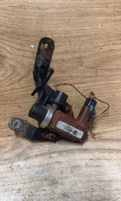 Ford C-MAX I Turbo solenoid valve 728328070