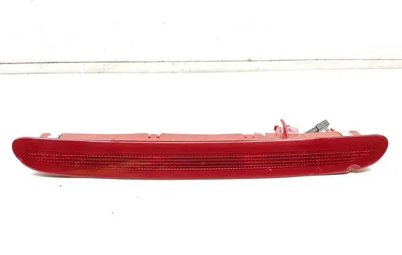 Opel Astra J Third/center stoplight 13262019