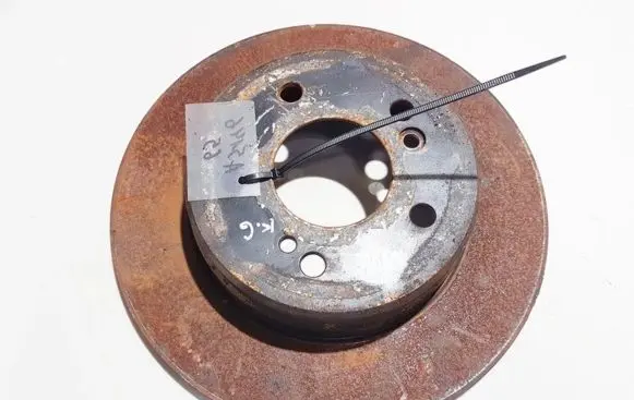 Mercedes-Benz CLC CL203 Rear brake disc neventiliuojamas