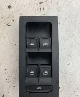 Skoda Octavia Mk3 (5E) Electric window control switch