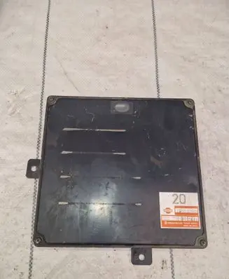 Nissan Terrano Engine control unit/module 2371007g65