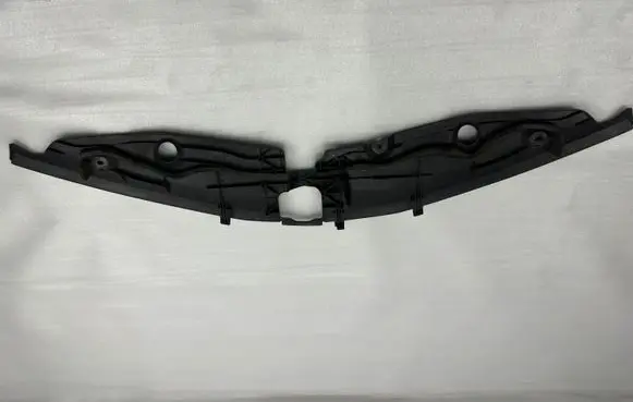 Toyota Prius+ (ZVW40) Radiator trim 5328947041