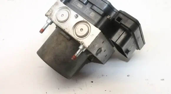 Toyota Verso-S ABS Pump 445400F100 0265255413