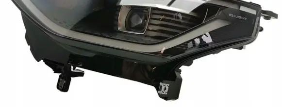 Volkswagen Golf V Headlight/headlamp 1T3941035E