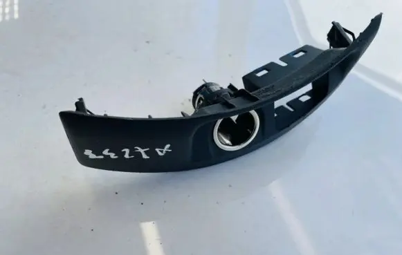 Volvo V50 Cigarette lighter 8686026 33465m