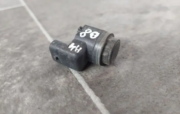 Audi A4 S4 B8 8K Parking PDC sensor 420919275