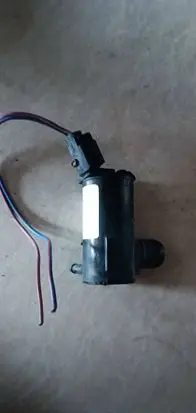 Windscreen/windshield washer pump