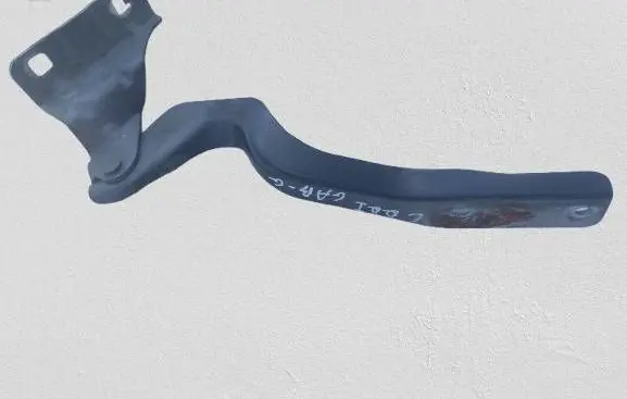 Nissan Qashqai Engine bonnet/hood hinges